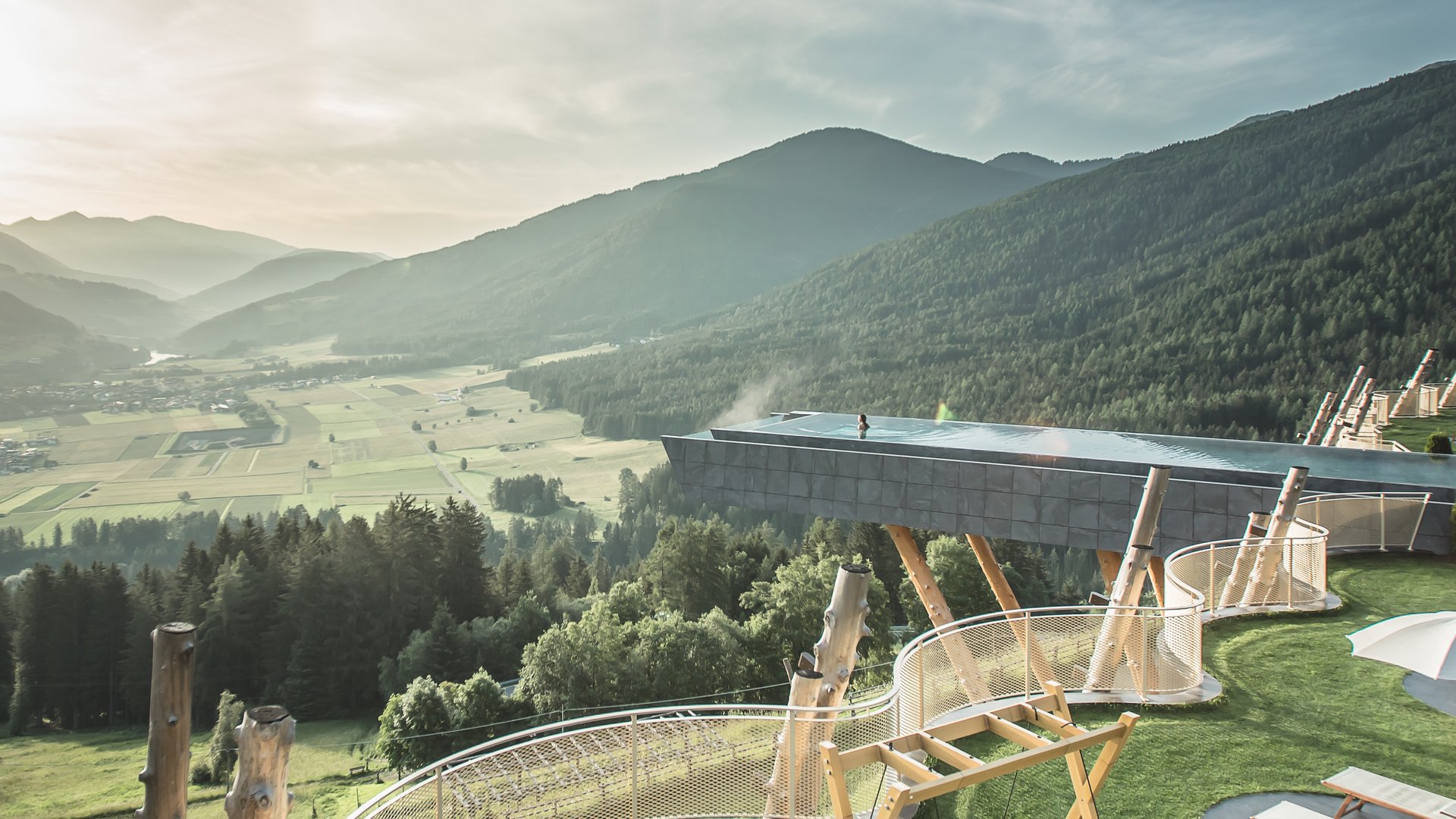 Unser Sky Pool in Südtirol, ein Prachtexemplar Unser Sky Pool in Südtirol, ein Prachtexemplar